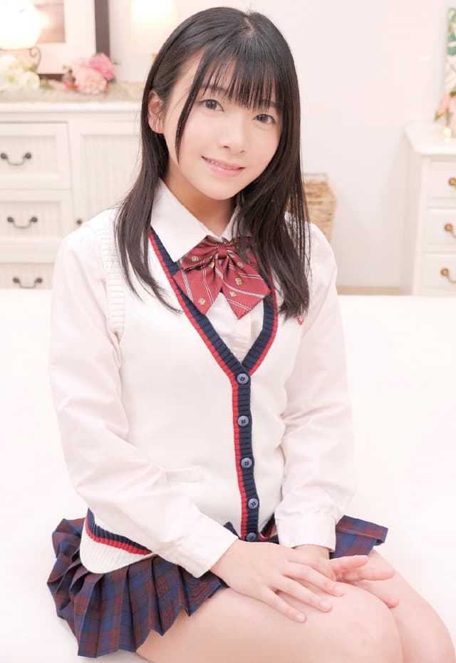うぶな女子●生限定！ 黒ストッキングまんぐりイキ我慢チャレンジ！ 罰ゲームはデカチン激ピストン生ハメ中出しセックス！ 海野いくら
