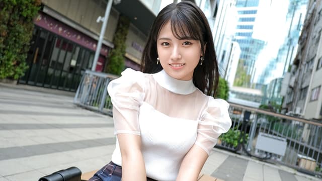 【正統派清純美少女】「SEXしている所を撮られてみたい」こんな純粋そうな見た目でなんとNTR経験あり？！実はおっきいチ○ポが大好きな現役体育大生は巨根にデレデレ！「おいしぃ♪」ってカメラ目線で口いっぱいに頬張る姿は破壊力抜群！経験したことのない激しいピストンに健康的なまんまるフレッシュ桃尻をブルブル震わせ、甲高い絶叫を響かせる！スポーツで鍛えた健康的な肉体と健全な精神に宿る飽くなき性欲と性的好奇心はもう止められない！ 【初撮り】ネットでAV応募→AV体験撮影 2319