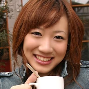 Yu Ebina profile