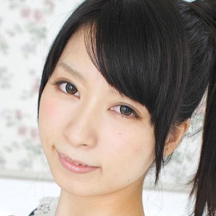 Yuri Ogura profile