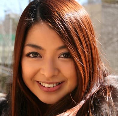 Rira Aoi profile