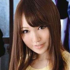 河合里緒奈 profile