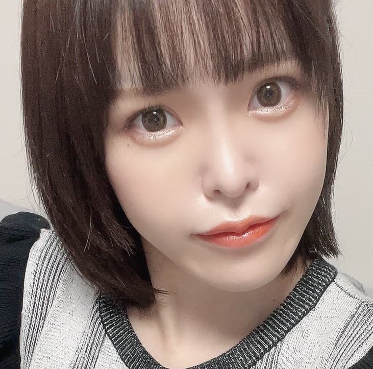 國本あお profile