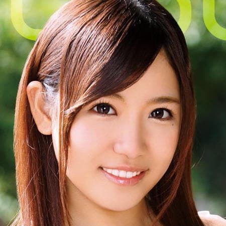 倉持ゆな profile