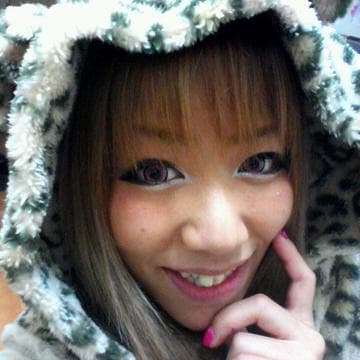 小坂りず profile
