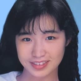 秋山美晴 profile