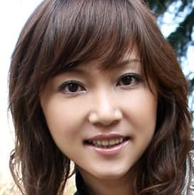 坂下麗 profile