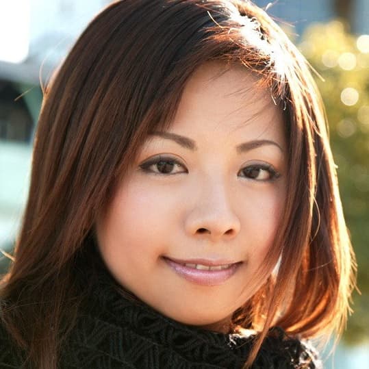 Atsuko Sakura profile
