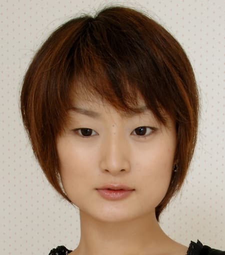 白木真央 profile