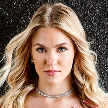 Jazlyn Ray profile