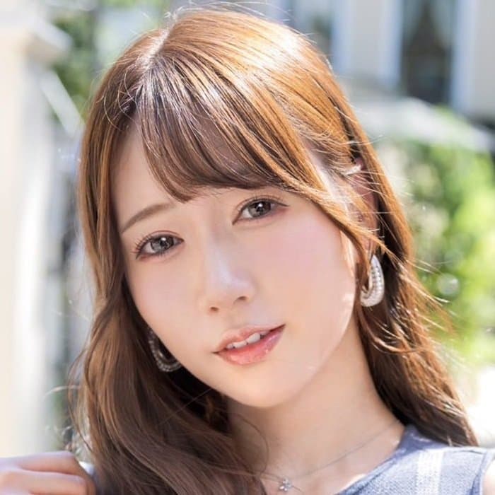 朝倉ゆら profile