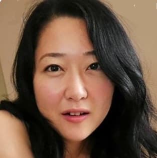 辻真琴 profile