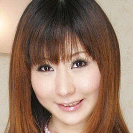 椿みゅう profile