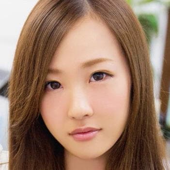 明日美さき profile