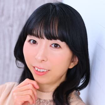 新山恵里加 profile