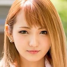西山れな profile