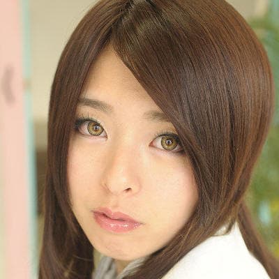 早川リサ profile