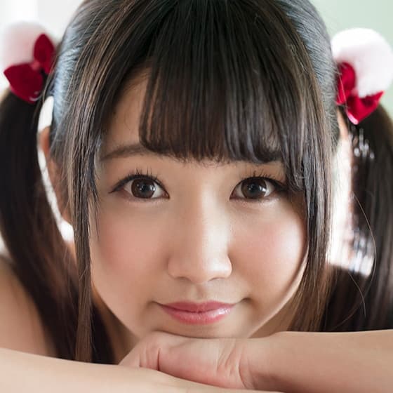 藤井あみな profile