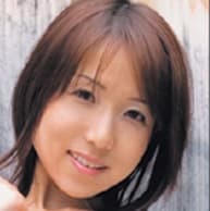 藤井菜穂 profile