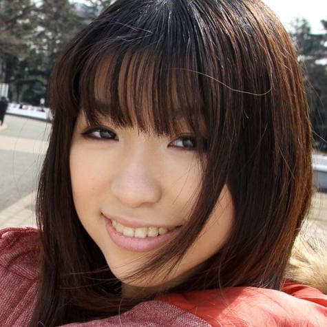 星月莉央 profile