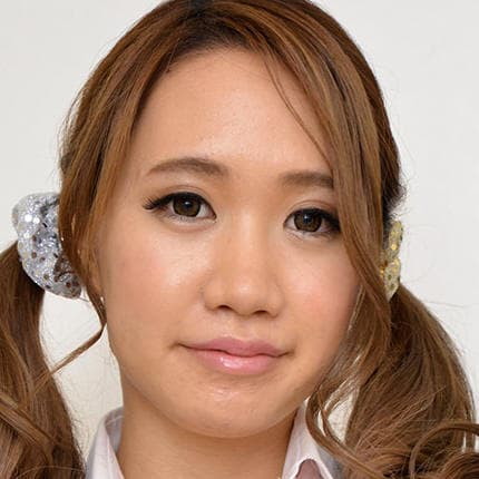 南野ララ profile