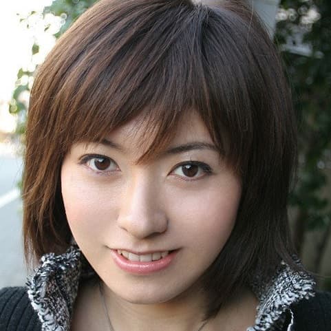 峯本明日香 profile