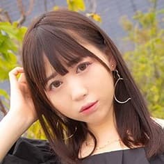 三花しずく profile