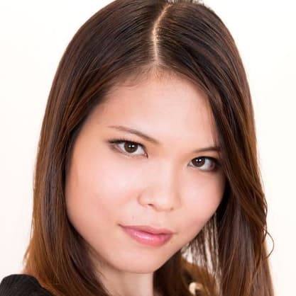Momo Momoi profile