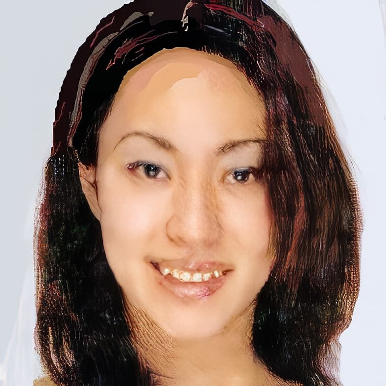 結城エレナ profile