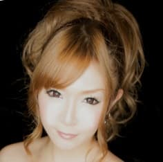 夕貴カレラ profile