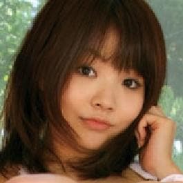 上原ひな profile