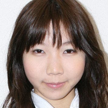 内倉麻衣 profile