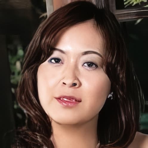 内田あすか profile