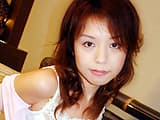 飢えた若妻 内田知里