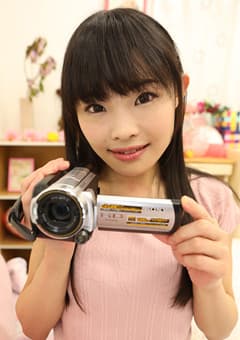 満月ひかりちゃんの舌・口内自撮り