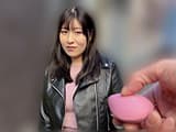 さくらちゃんとリモバイ散歩！街中で絶頂恥○プレイ！