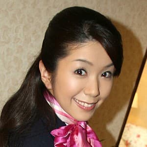 愛衣
