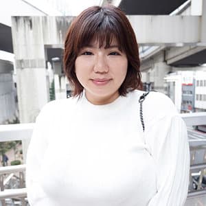 由真