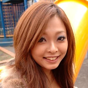 みい