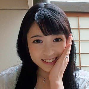 美月瑠奈