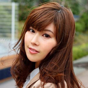 八代ゆりな