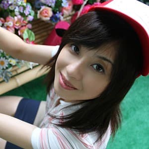 ゆりな