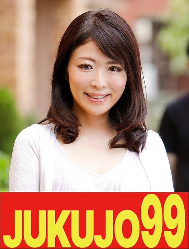 【四十路】一つ屋根の下の性交 青山涼香 居間でやっちゃ見られるよ編