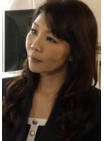 五十路女医は欲求不満！？性豪オヤジをベッドに誘惑！貪欲に性欲を貪り尽くす