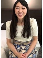 脚の綺麗な若奥様、謝礼と電マで大開脚の大噴射！？喘ぎ声が止まらない！！