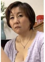 閉経した母が激しく発情！？父親の寝ている間に息子を強引に脱がし…