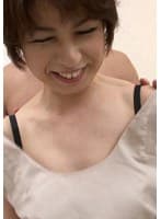 Eカップの熟女奥様は最近ご無沙汰のSEXに酔いしれ不貞SEXに堕ちていく…