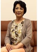 ショートヘアーおばさんの初めてのAV出演！清潔感溢れる熟女が濃厚SEX！