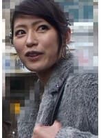 ふたり旅の清楚系奥様をナンパして温泉宿に誘い込んで混浴SEX！