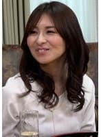 コタツの中のエロい美脚！童心にかえってこたつに潜って悪戯から声を●して快楽SEX！